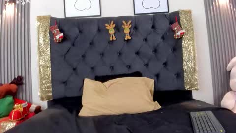 sofi online show from December 1, 2025, 12:32 pm