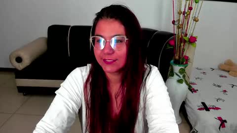 sofia_sorceress online show from February 21, 2025, 2:39 am