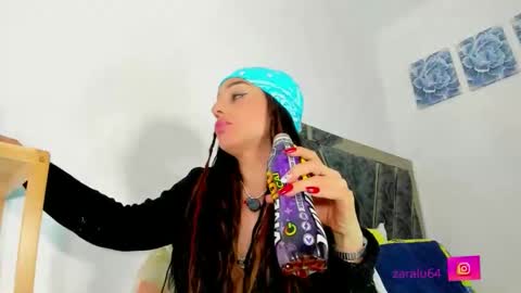 laura online show from March 16, 2026, 5:44 am