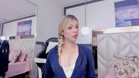 Sofia online show from April 19, 2026, 7:16 pm