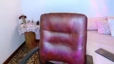 Sofi cortes626 Ig online show from February 28, 2025, 6:21 am