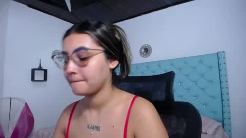 Sofia online show from April 19, 2026, 11:53 am