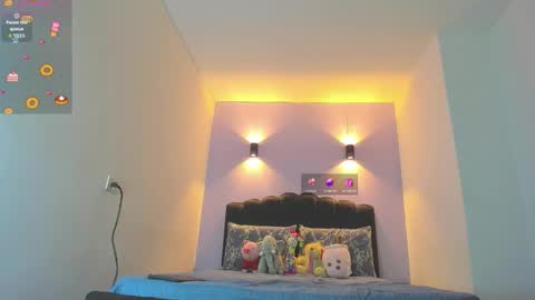 Sofia online show from October 19, 2025, 4:24 am