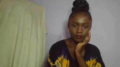 sofia online show from April 5, 2026, 2:53 am