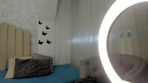 Sofia  online show from February 13, 2025, 12:43 pm