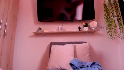 Snapshot of sofiavelez01 chatting on April 27, 2026, 4:27 pm sofiavelez01 online show from April 27, 2026, 4:27 pm