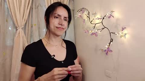 Sofi Bella online show from May 14, 2026, 7:20 pm