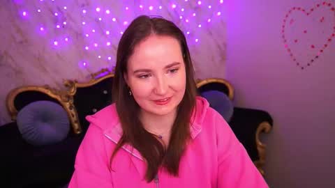 Sofie online show from March 6, 2026, 2:13 pm