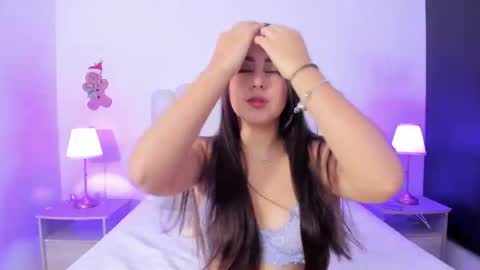 Snapshot of sofiebunnie chatting on April 24, 2026, 11:18 pm sofiebunnie online show from April 24, 2026, 11:18 pm