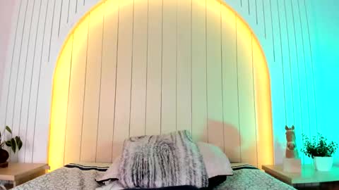 Sofii Lopezz online show from January 17, 2025, 2:28 pm