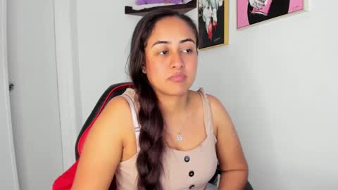 sofiia rodriguez online show from September 30, 2025, 6:02 pm