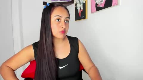 sofiia rodriguez online show from November 12, 2025, 3:12 pm