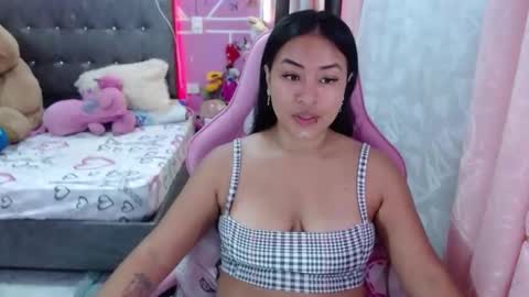 sofia Dreams online show from January 28, 2025, 4:52 pm