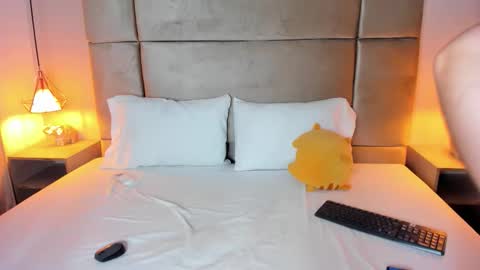 Sofia online show from January 8, 2026, 4:15 am