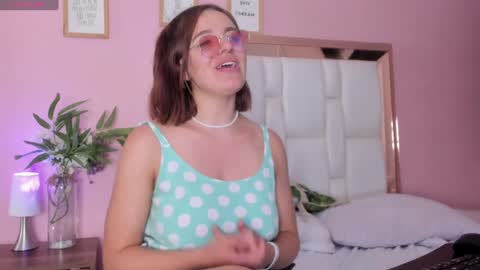 Snapshot of sofiiagudelo chatting on January 19, 2025, 7:58 pm Sofi agudelo online show from January 19, 2025, 7:58 pm