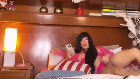 Sofa bonita  online show from December 15, 2024, 7:57 am