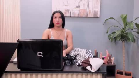      online show from November 22, 2025, 11:09 am