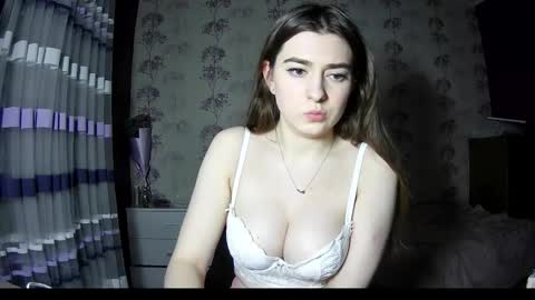 sofiy_a online show from February 19, 2025, 11:04 pm