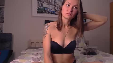  Kaitbrunette and SofiblondeWelcome room Private is Open  Make us happy online show from October 7, 2025, 7:27 am