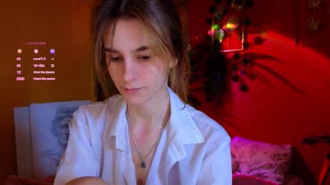 E online show from November 28, 2025, 9:34 am