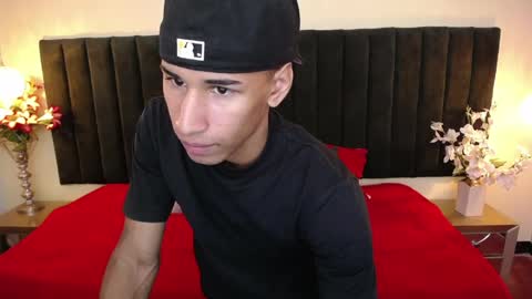 Cam and Amy online show from March 31, 2026, 7:58 pm