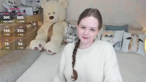 Mia online show from February 25, 2025, 7:47 pm