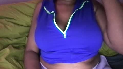 Jade online show from December 19, 2025, 4:08 am