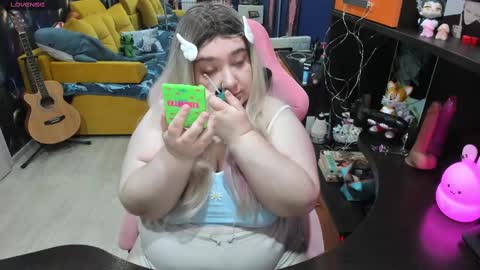 Sofie online show from March 5, 2025, 2:36 am