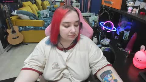 Sofie online show from March 11, 2025, 3:37 am