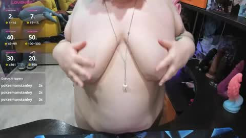 Sofie online show from April 21, 2026, 2:51 am