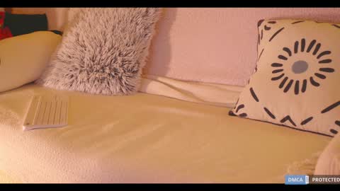 Lisa  online at  .11 from about utc online show from December 27, 2024, 3:04 pm