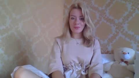 softy_aura online show from July 25, 2026, 8:56 am