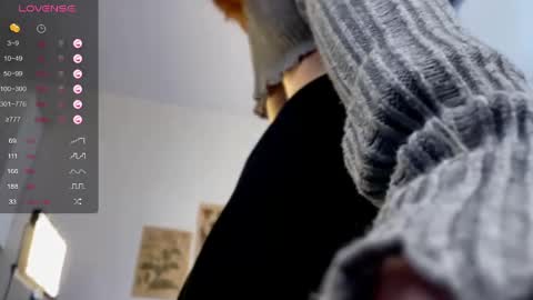 Snapshot of sofy_benson chatting on May 21, 2026, 2:13 pm Sofy online show from May 21, 2026, 2:13 pm