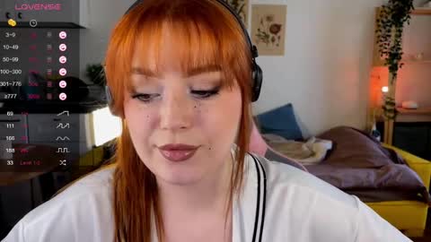 Snapshot of sofy_benson chatting on May 28, 2026, 1:30 pm Sofy online show from May 28, 2026, 1:30 pm