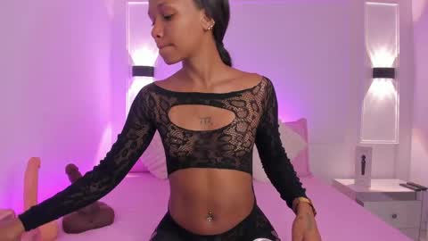   online show from April 21, 2026, 4:08 am