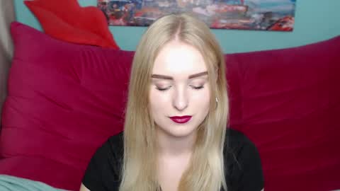 sofysoft online show from October 18, 2025, 5:21 am