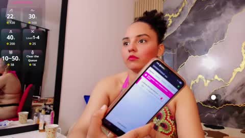 Snapshot of sol__latina chatting on May 27, 2026, 12:13 pm Sol Latiana online show from May 27, 2026, 12:13 pm