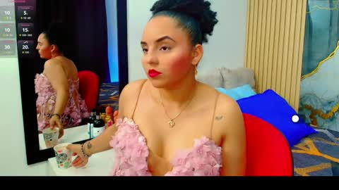 Snapshot of sol__latina chatting on June 4, 2026, 3:34 am Sol Latiana online show from June 4, 2026, 3:34 am