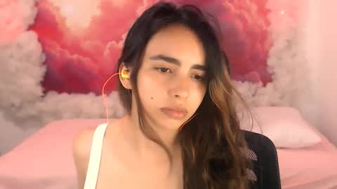 solarboom18 online show from October 7, 2025, 3:04 am