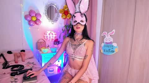 solecito online show from April 3, 2026, 3:04 am