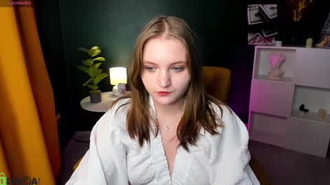 Nora online show from September 15, 2025, 10:15 am