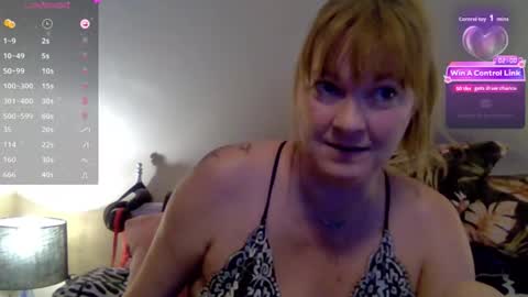 solesticia online show from January 14, 2026, 6:46 pm