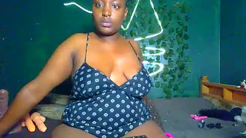 Snapshot of sollybunny chatting on June 29, 2026, 2:51 am Solly bunny online show from June 29, 2026, 2:51 am