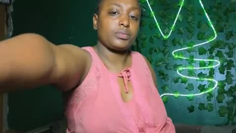 Snapshot of sollybunny chatting on August 1, 2026, 6:01 am Solly bunny online show from August 1, 2026, 6:01 am
