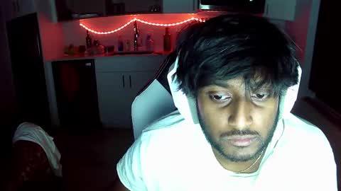 solo online show from January 6, 2025, 8:24 am