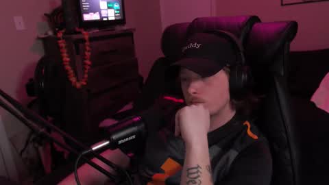 Snapshot of somethinqfunny chatting on March 14, 2026, 3:34 am Lover Boi online show from March 14, 2026, 3:34 am