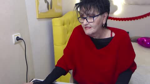 sondrariddle online show from March 10, 2025, 3:34 am