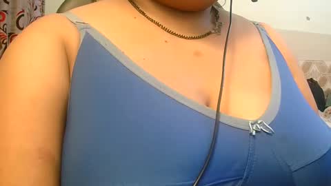 soni88888 online show from December 29, 2024, 4:19 pm