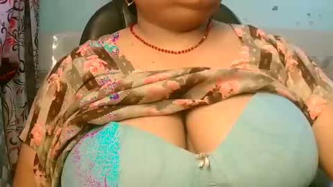 soni88888 online show from April 20, 2026, 12:41 pm