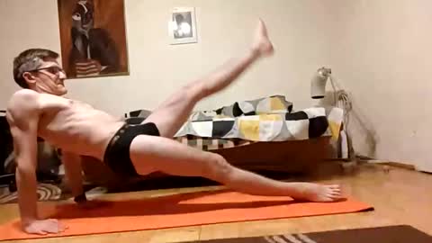 sonicegay online show from February 1, 2026, 9:02 pm